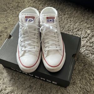 Women’s Converse